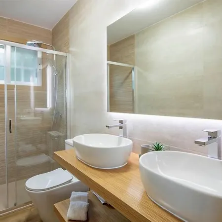 Gran Casa Con Vistas A La Ria De Holiday home Vigo