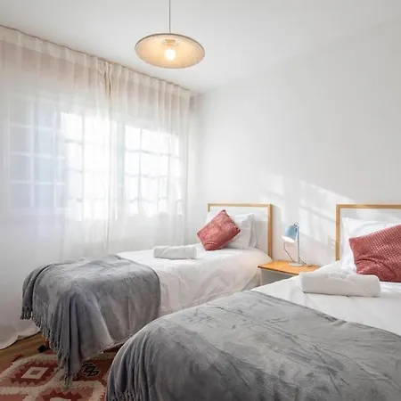 Дом отдыха Gran Casa Con Vistas A La Ria De Виго