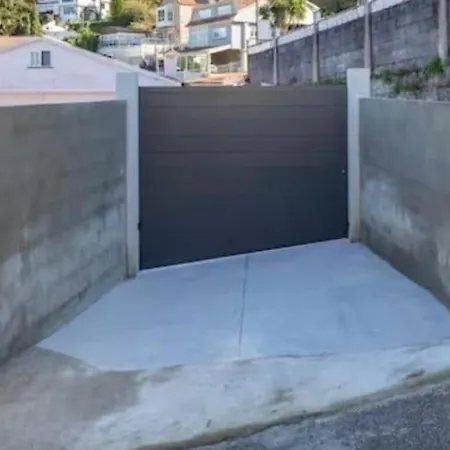 Gran Casa Con Vistas A La Ria De * Виго