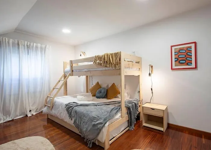 Gran Casa Con Vistas A La Ria De *