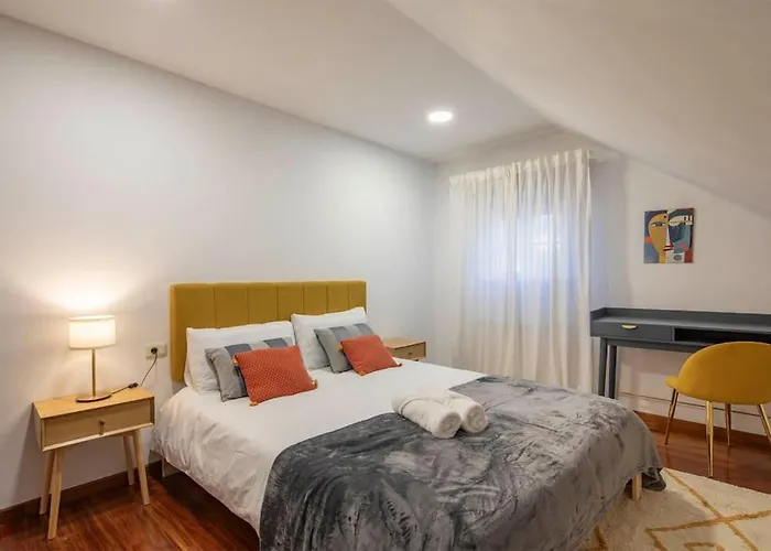 Gran Casa Con Vistas A La Ria De