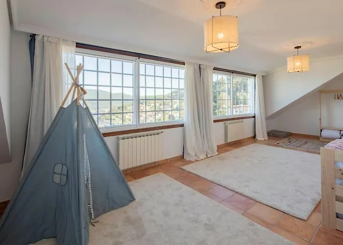 Gran Casa Con Vistas A La Ria De